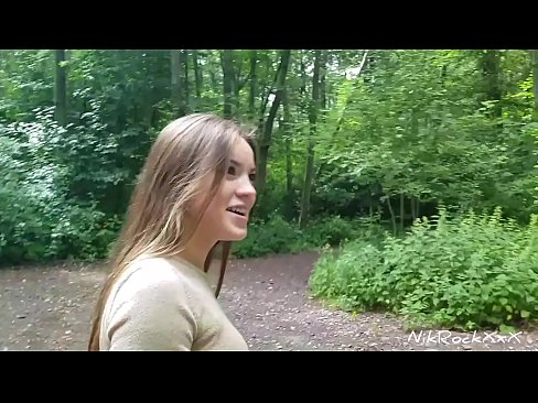 ❤️ Men Evelinaga jamoat joyida sikishni taklif qildim! U ha dedi. Keyin uni eshagiga sikdim og'ziga sikdim. Keyin u o'zini jahli chiqdi. ❤️ Anal videoda bizda ❌️❤