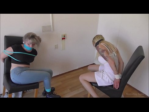 ❤️ Giyohvand / bog'langan va gagged / qayg'u ichida qiz ❤️ Anal videoda bizda ❌️❤