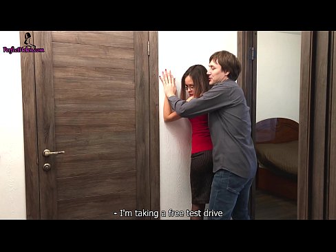 ❤️ Jinsiy Rieltor Sensually Jerks Uning Pussy va Fucks paytida uning Kvartira - Krempai sotish ❤️ Anal videoda bizda ❌️❤